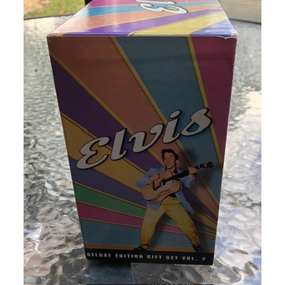 NWOT Elvis Presley Commemorative Collection VHS Gift Set - Picture 3 of 3